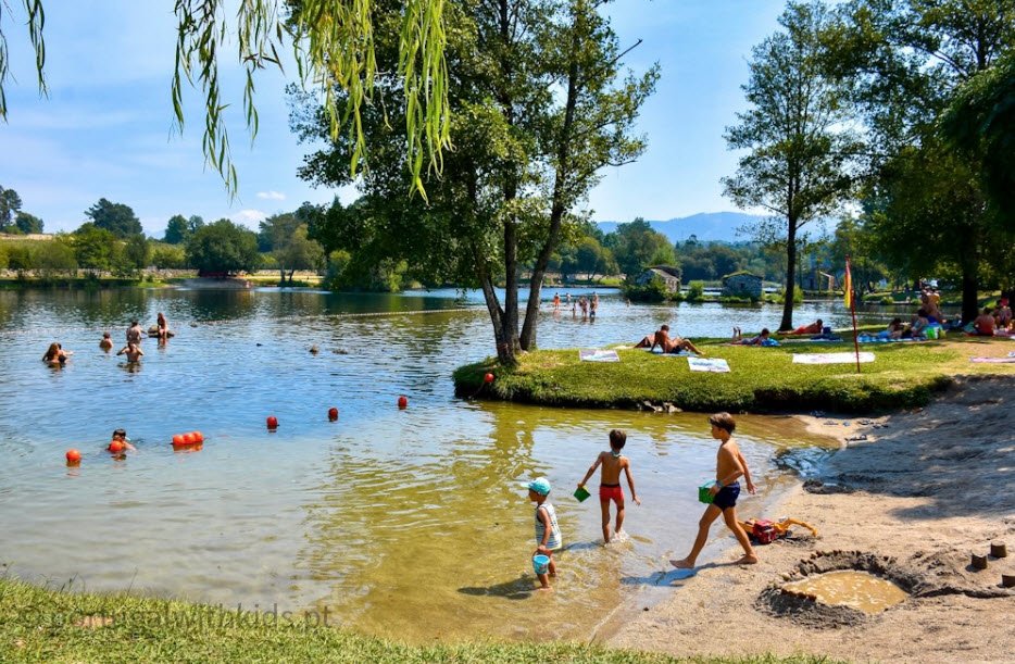 Parque da Praia Fluvial de Adaúfe, Portugal